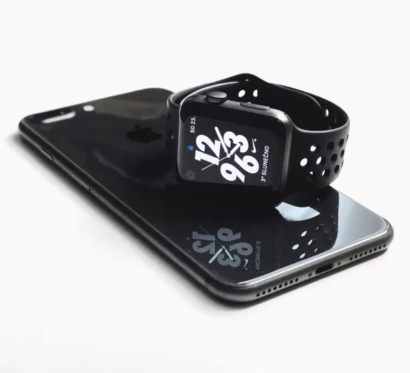 10 Distinctive Features of the iPhone and iPod Touch - 爱游戏体育平台